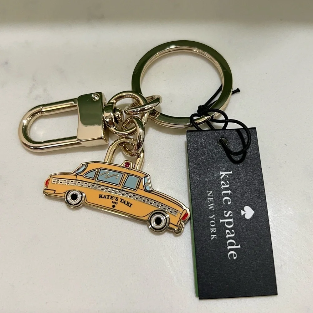 Kate Spade Taxi Keychain - Picture 2 of 6